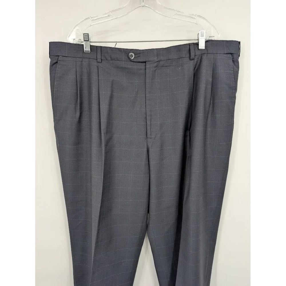 Hickey Freeman Gray Windowpane Sport Wool‎ coat 48 R and pants